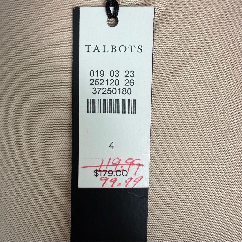 Talbots Red Blazer Gold-Tone Hardware Womens Size 4 Classic Tailored Suit Jacket - Picture 8 of 8